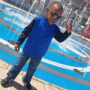 Meet your Posher, Twan